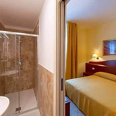 Ambasciata Venice - Atika & Atif 3*