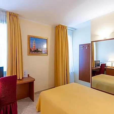 Ambasciata Venice - Atika & Atif 3*