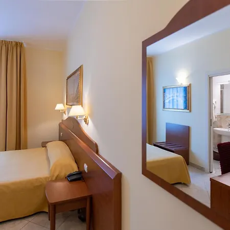 Ambasciata Hotel 3*