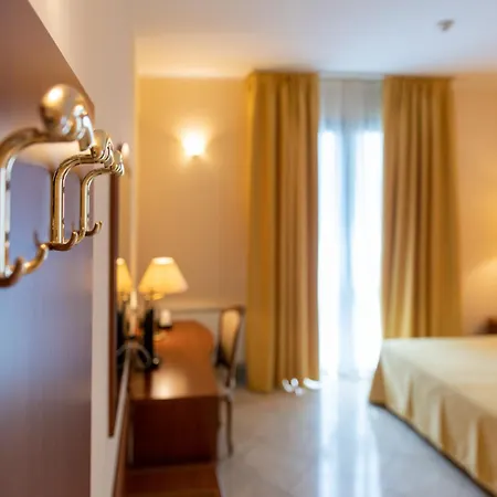 Ambasciata Venice - Atika & Atif 3* 梅斯特雷
