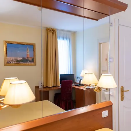 Ambasciata Hotel